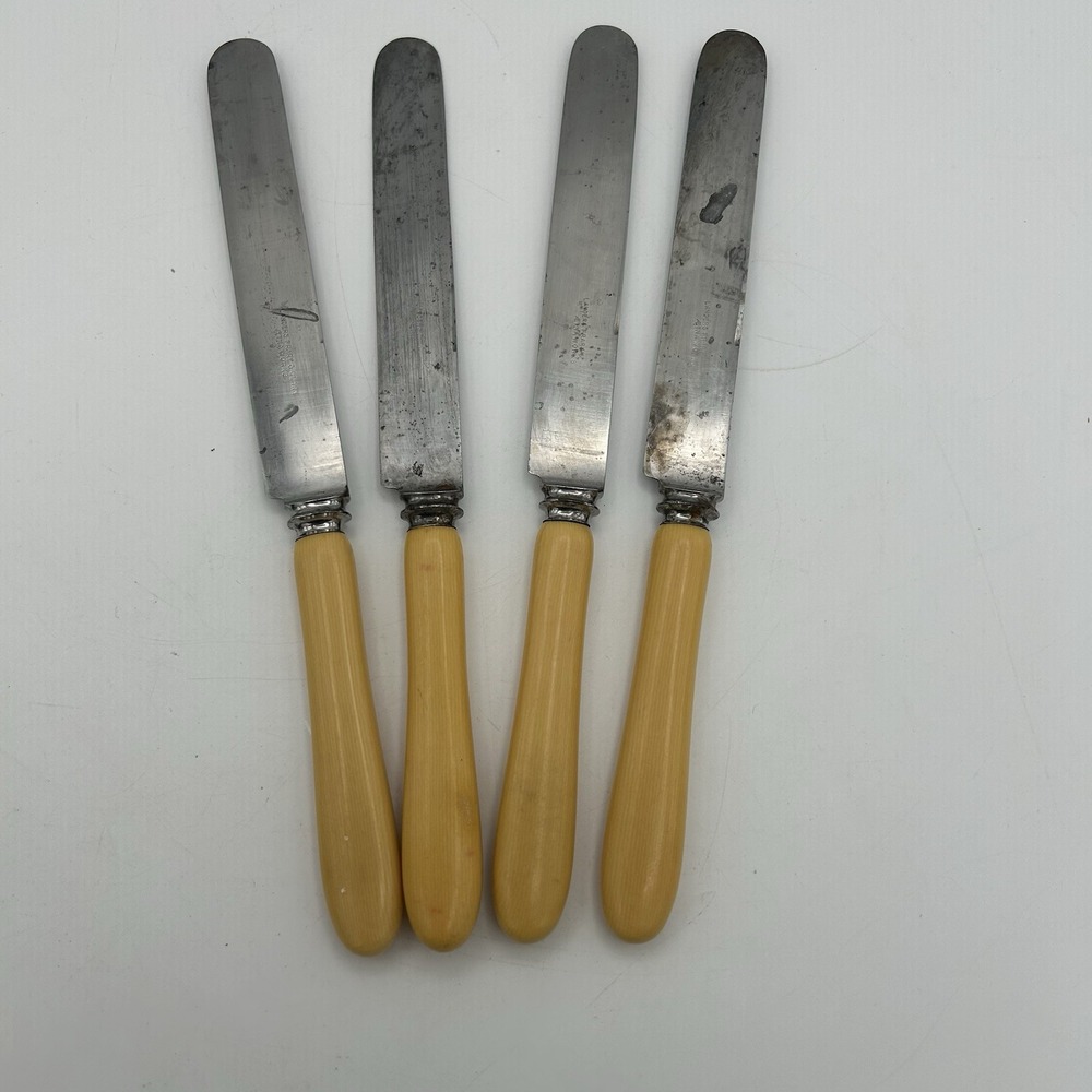 Vintage Landers, Frary & Clark Butter Knife Set (4)